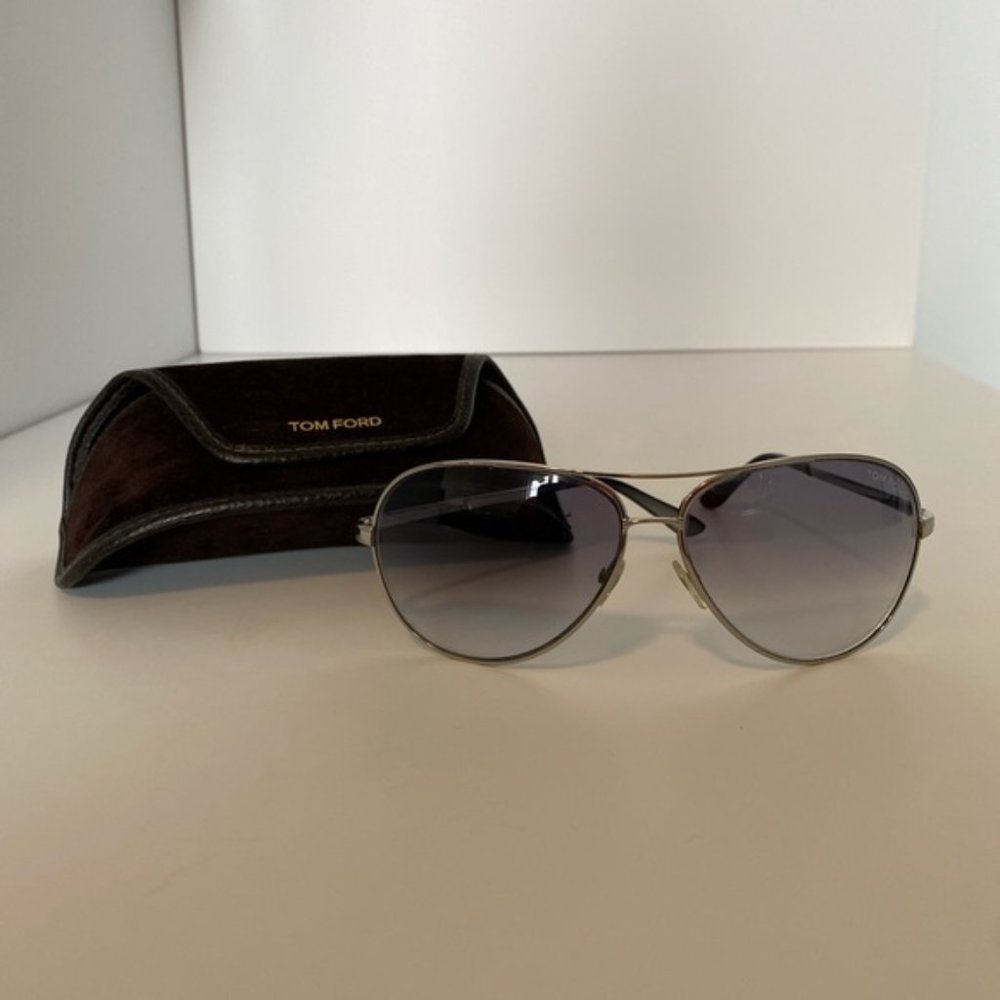 Tom Ford Men's Charles Sunglasses FT0853 MINT CONDITION w/ HARD CASE